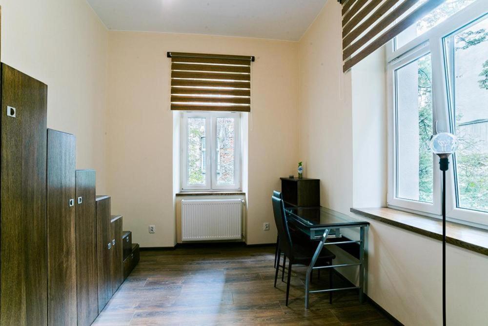 Cozy & Big Rooms In Old Town Краков Экстерьер фото